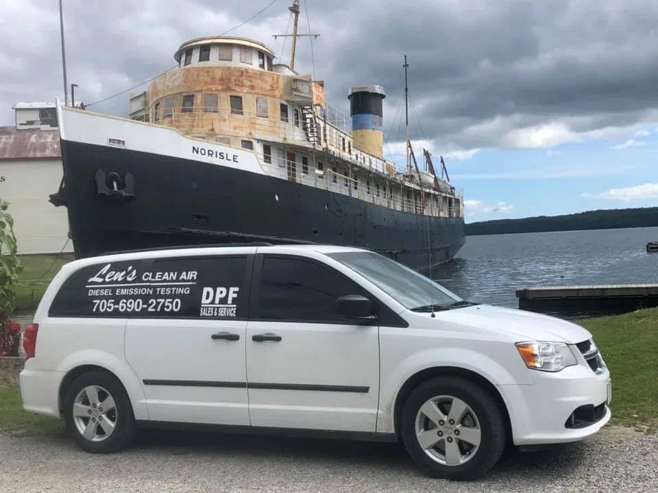 Len's Clean Air mobile diesel emission testing & DPF cleaning service vehicle